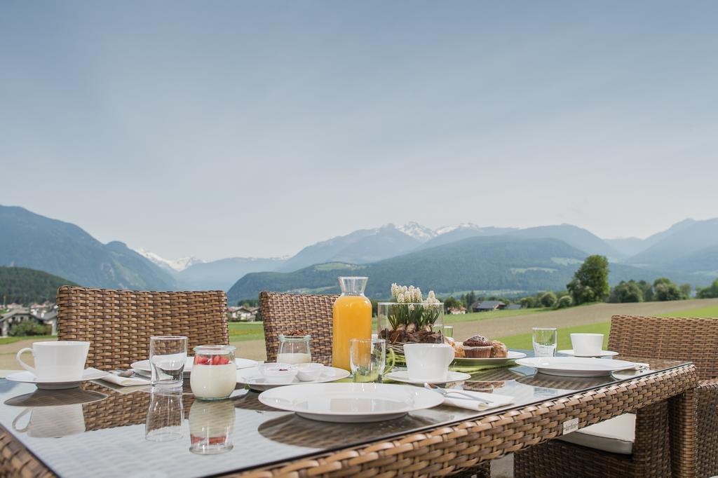 Hotel Garni Hochgruber Brunico Eksteriør bilde